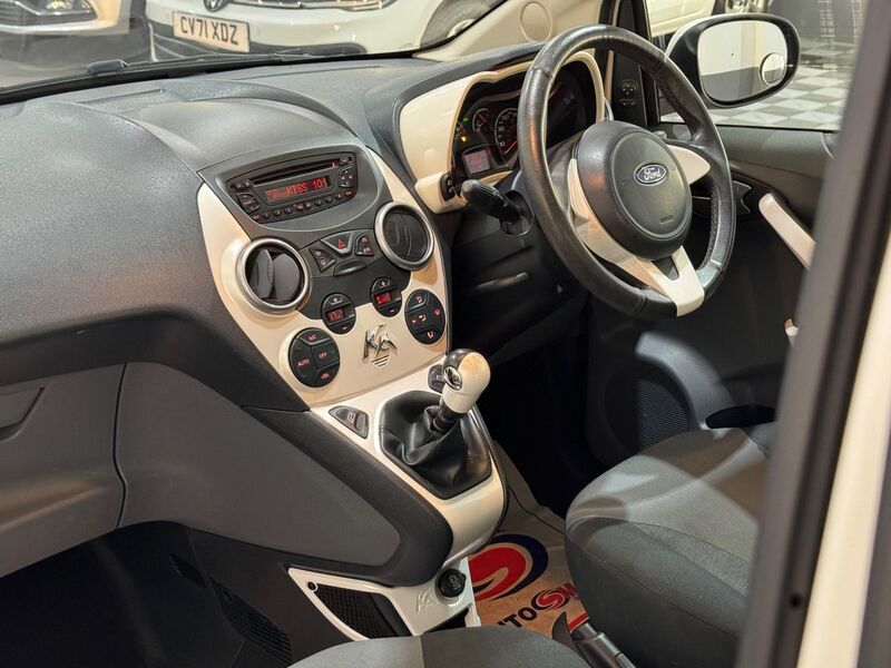 FORD KA