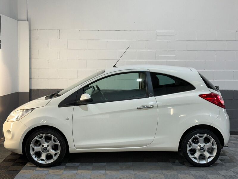 FORD KA