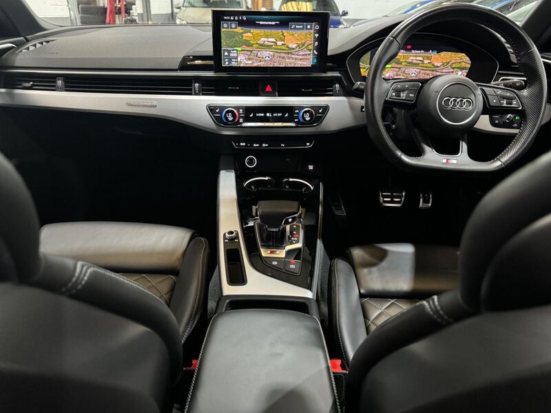 AUDI S4