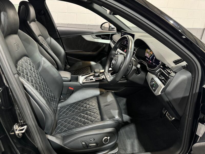 AUDI S4
