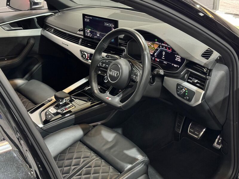 AUDI S4