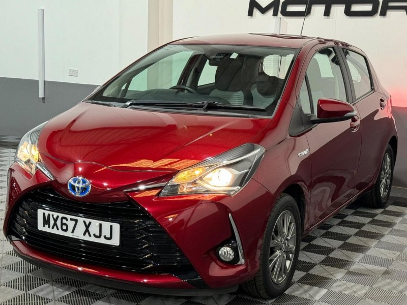 TOYOTA YARIS