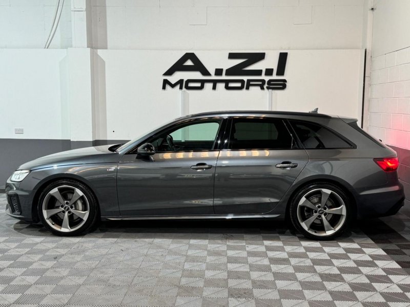 AUDI A4 AVANT