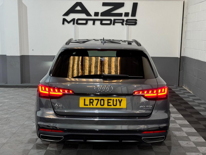 AUDI A4 AVANT