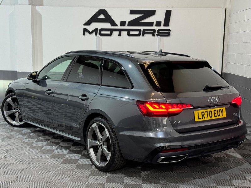 AUDI A4 AVANT