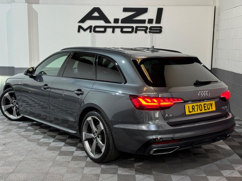 AUDI A4 AVANT