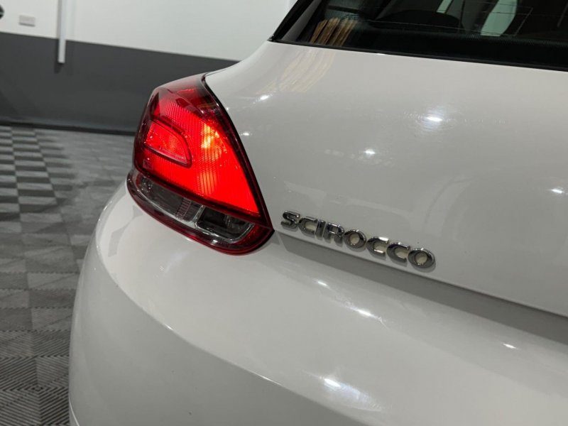 VOLKSWAGEN SCIROCCO