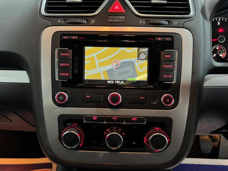 VOLKSWAGEN SCIROCCO