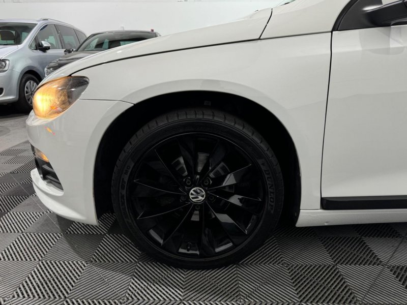 VOLKSWAGEN SCIROCCO