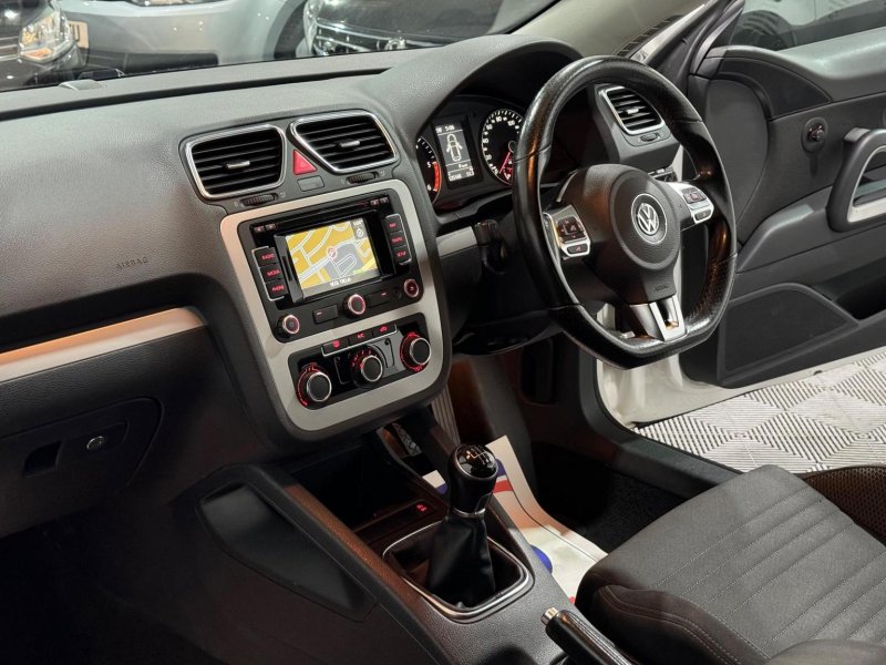 VOLKSWAGEN SCIROCCO