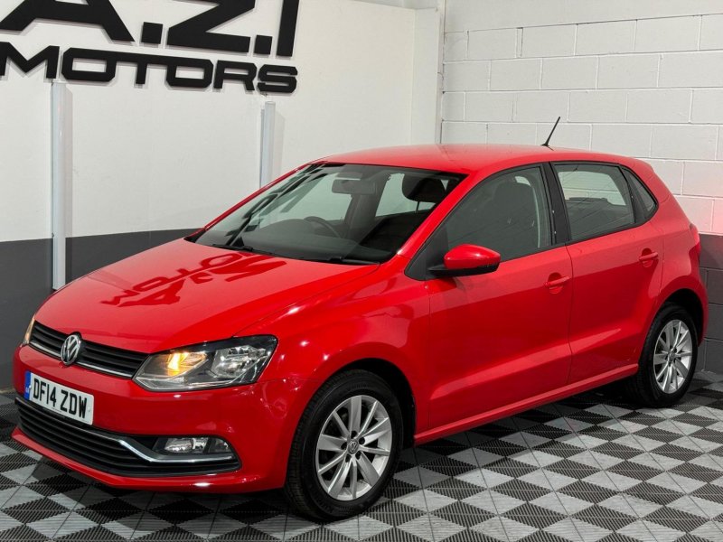 VOLKSWAGEN POLO
