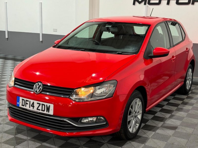VOLKSWAGEN POLO