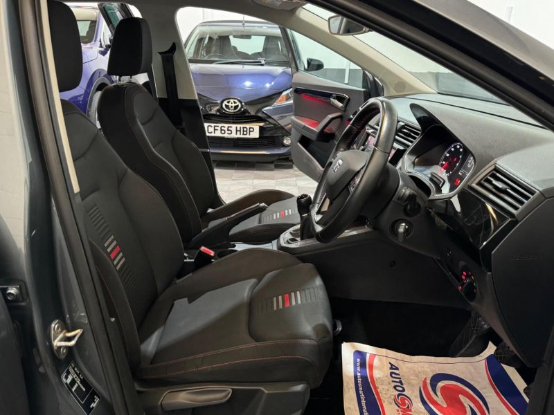 SEAT IBIZA