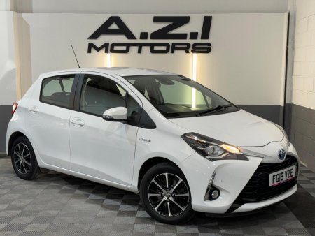 TOYOTA YARIS 1.5 VVT-h Icon Tech E-CVT Euro 6 (s/s) 5dr