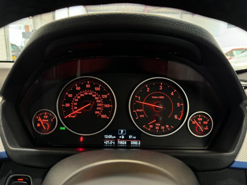 BMW 3 SERIES