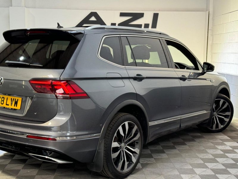 VOLKSWAGEN TIGUAN ALLSPACE