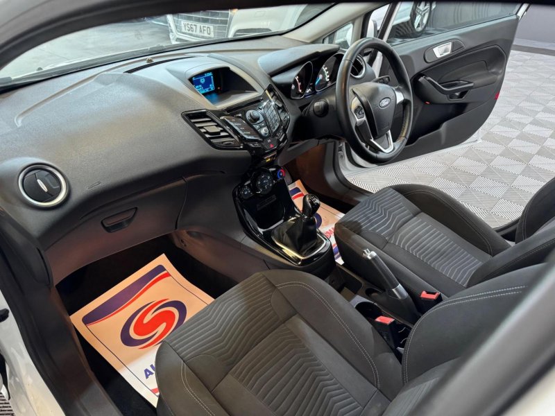 FORD FIESTA
