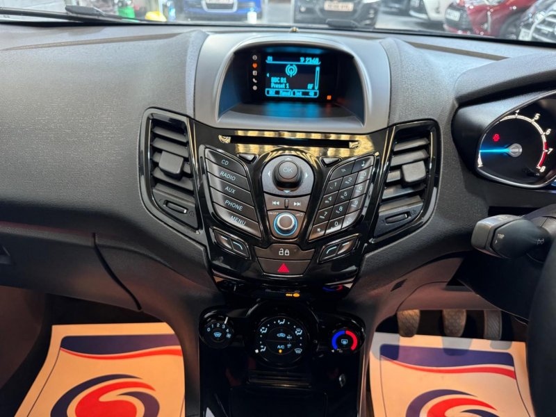 FORD FIESTA