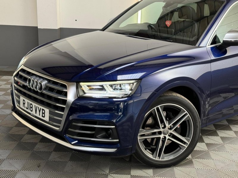 AUDI SQ5