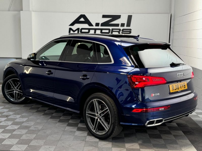 AUDI SQ5
